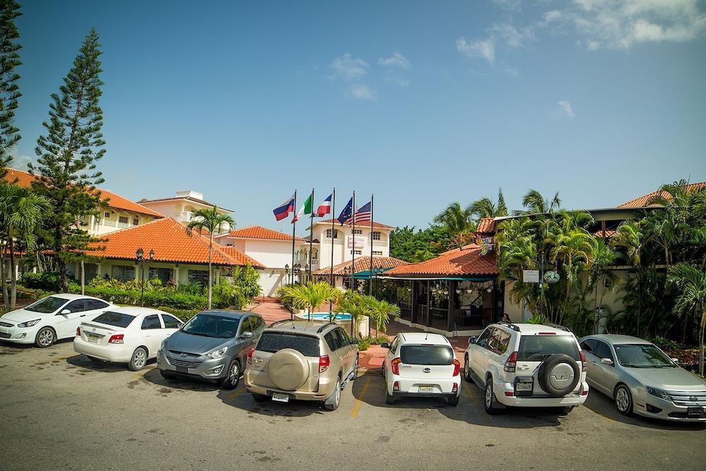 The Mt Hotel Bavaro Exterior photo
